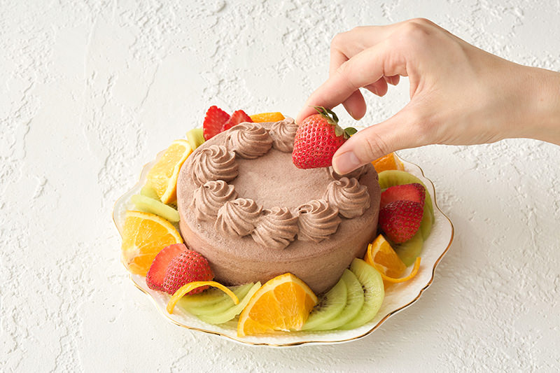 卵・乳・小麦を使わない　本格仕立て 米粉の濃厚チョコケーキ　イメージ